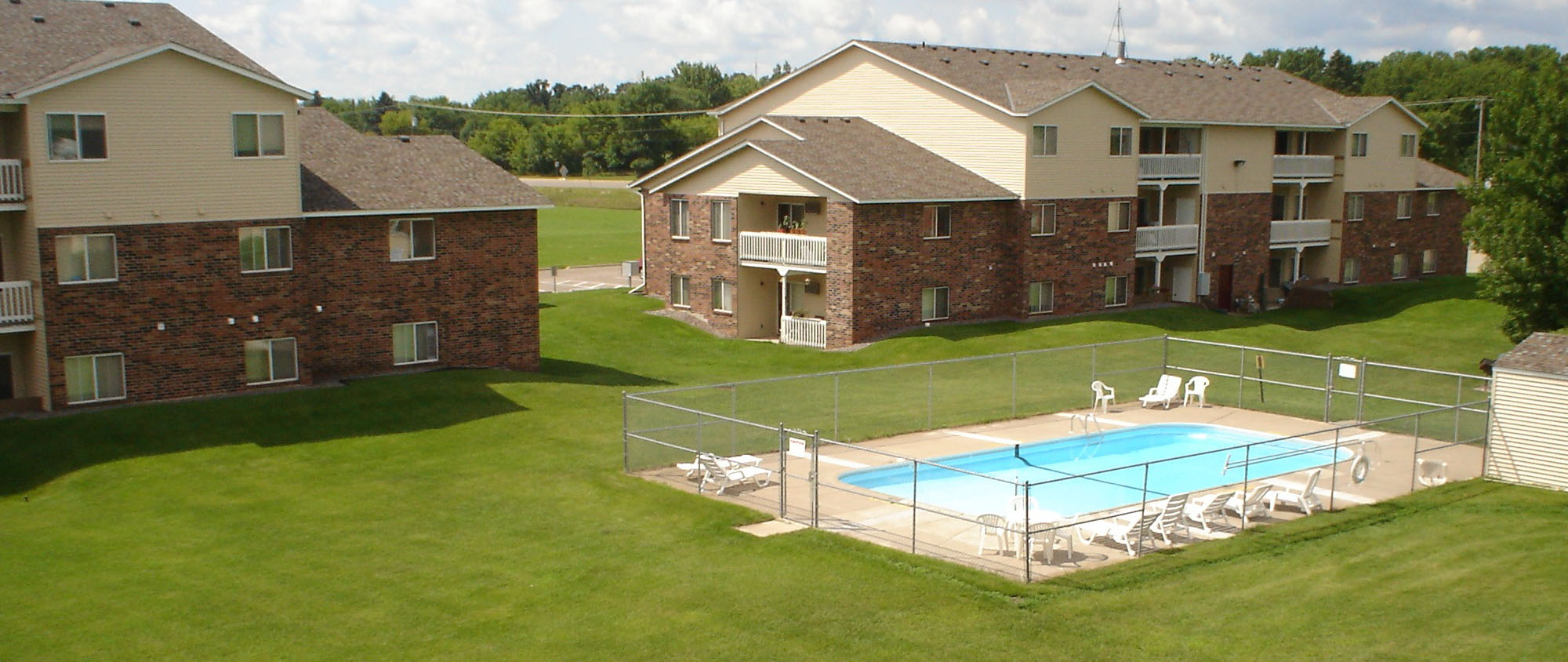 Cobblestone Square Apartments