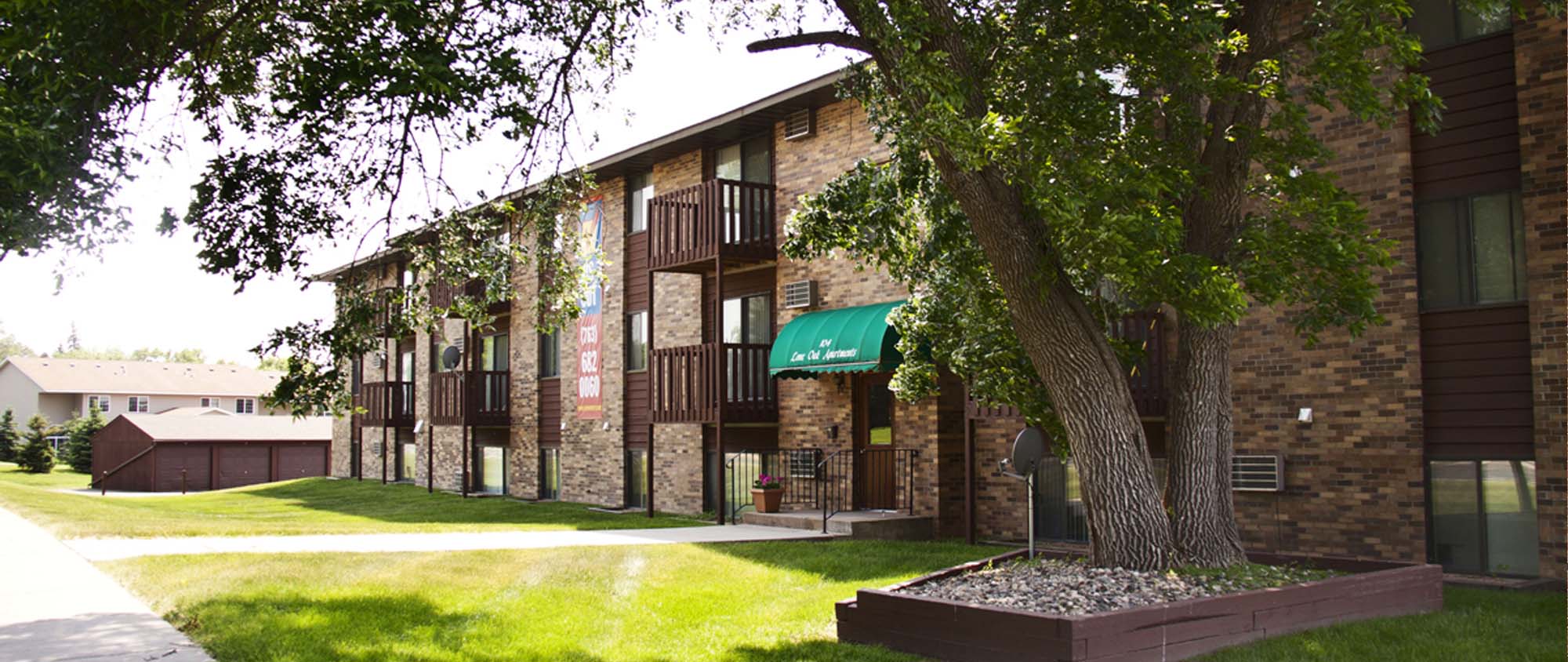 Lone Oak Apartments