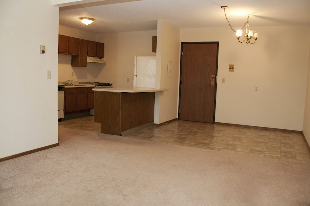 Lone Oak Apartments