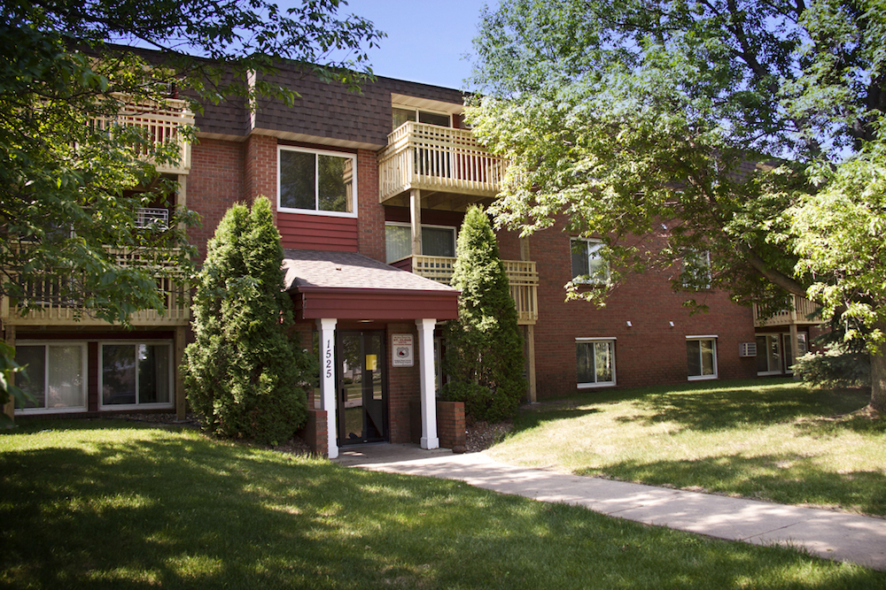 Stearnsway APARTMENTS